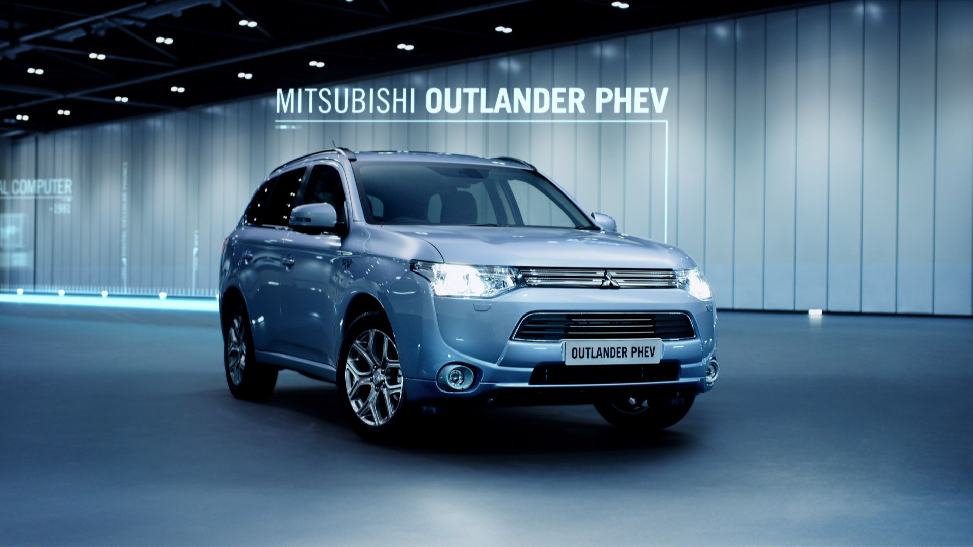 Mitsubishi - Outlander PHEV