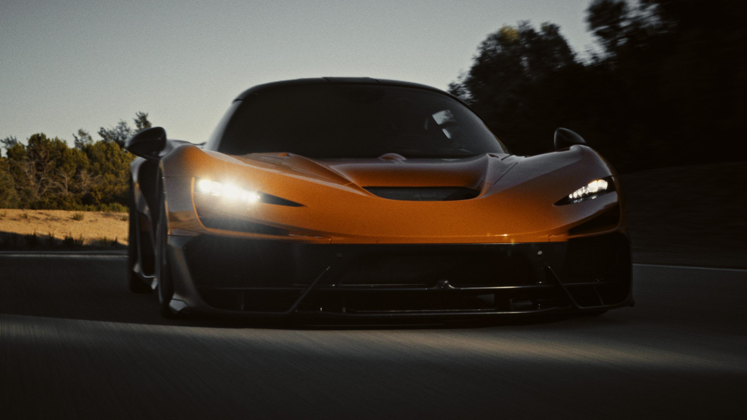 McLaren W1 – Unleashed On Track